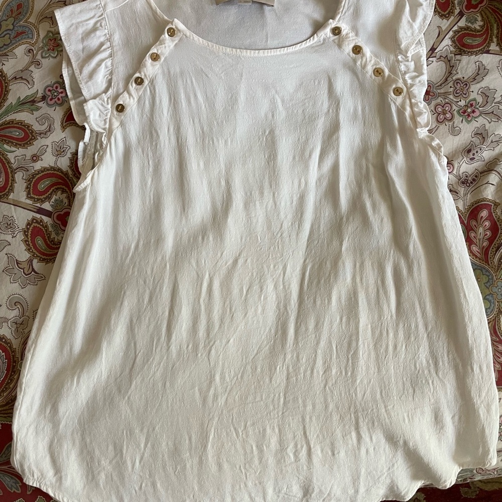 Women’s LOFT white ruffled sleeve blouse small cute!!!